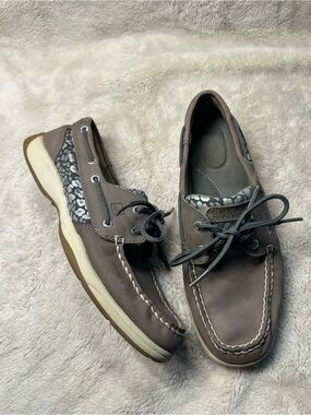 Sperry Women’s loafers size 8